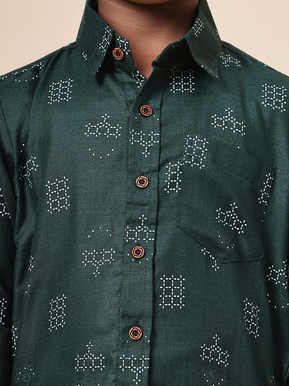 Karnam Junior - Boys Bottle Green Square Printed Cotton Shirt
