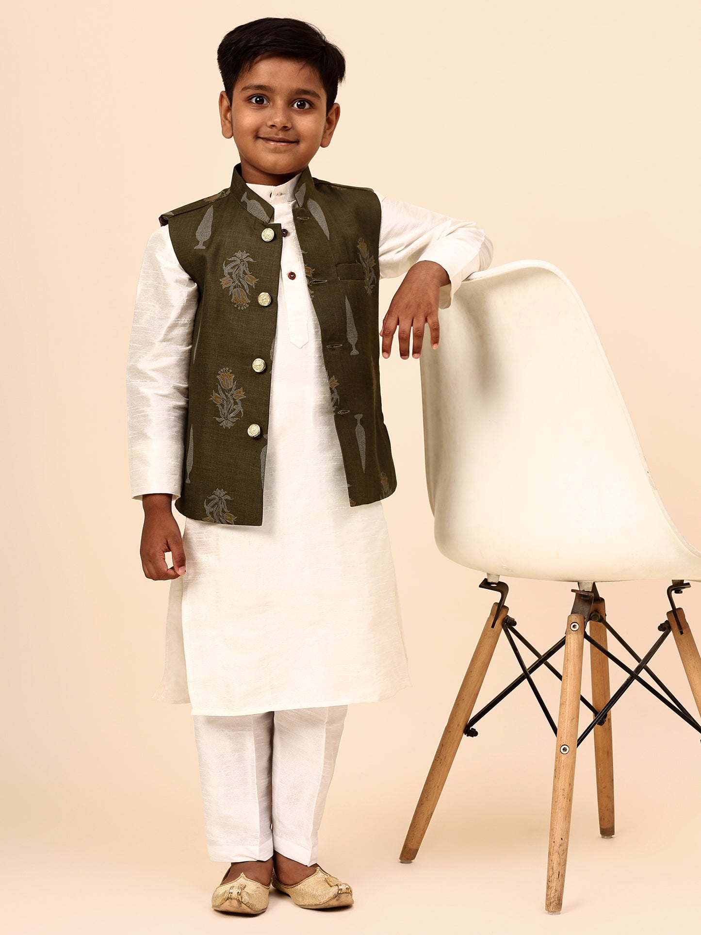 Karnam Junior - Boys Olive Green Foliage Printed Jacket Set