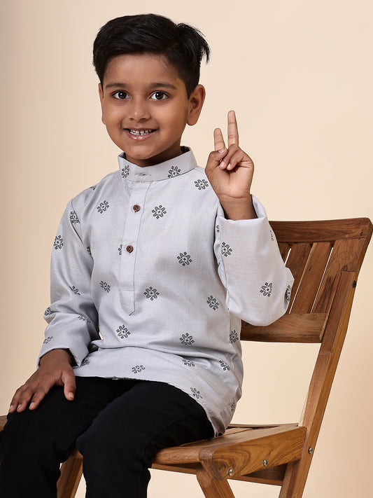 Karnam Junior - Boys Grey Printed Cotton Short Kurta