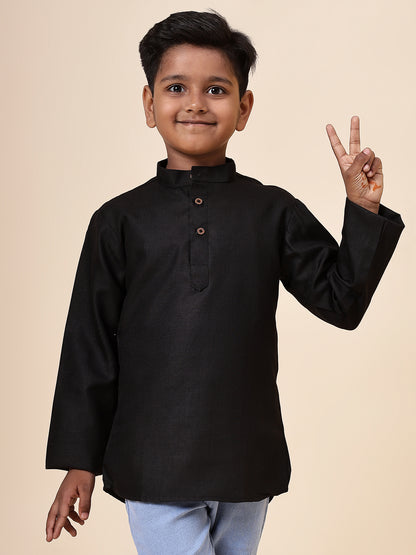 Karnam Junior - Boys Black Cotton Short Kurta