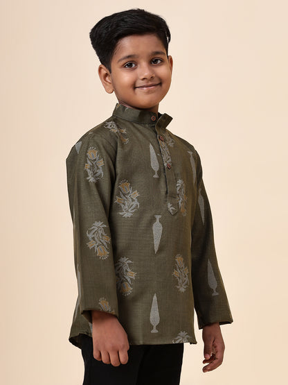 Karnam Junior - Boys Olive Green Foliage Cotton Short Kurta