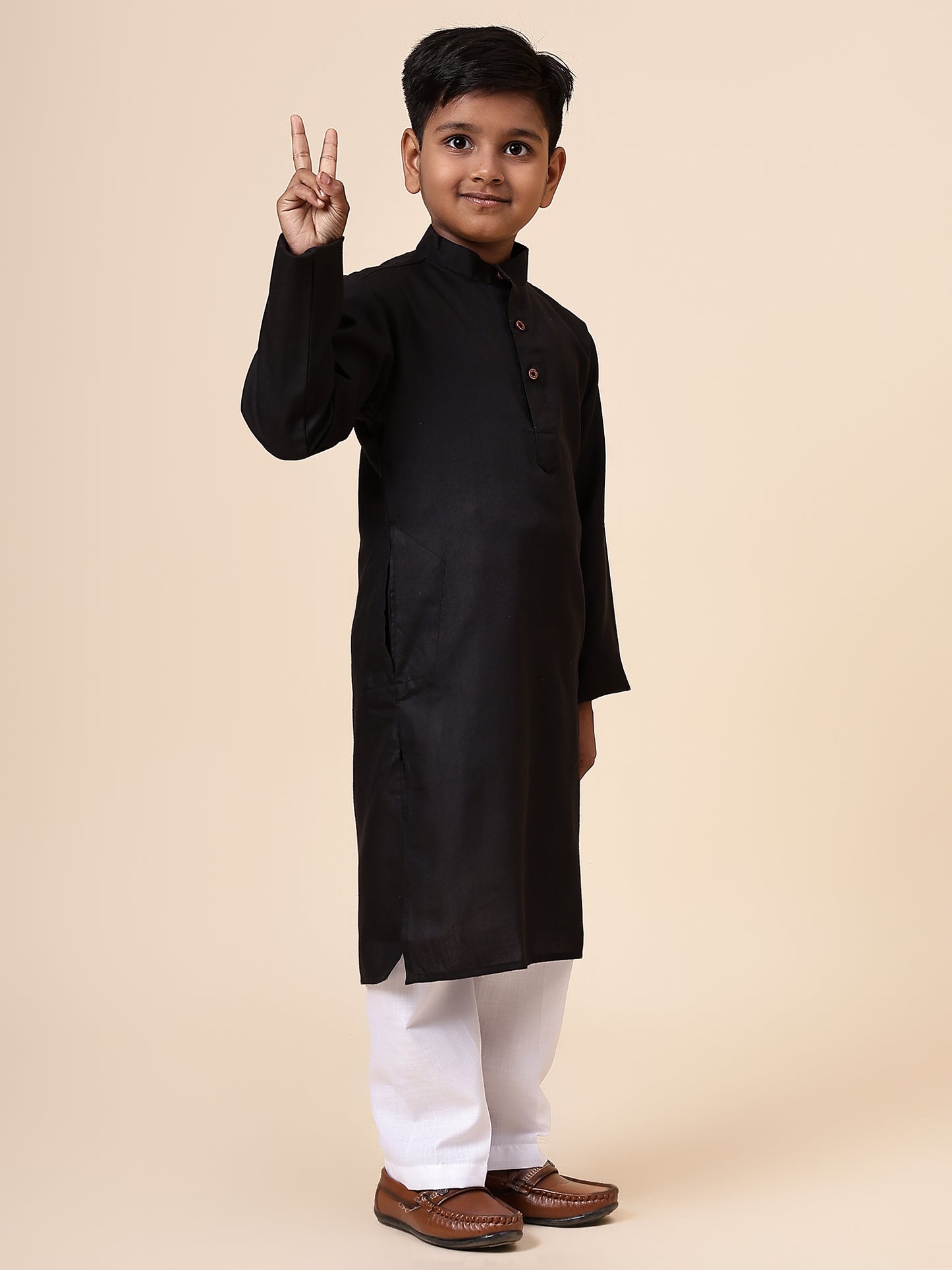 Karnam Junior - Boys Black Cotton Kurta Set