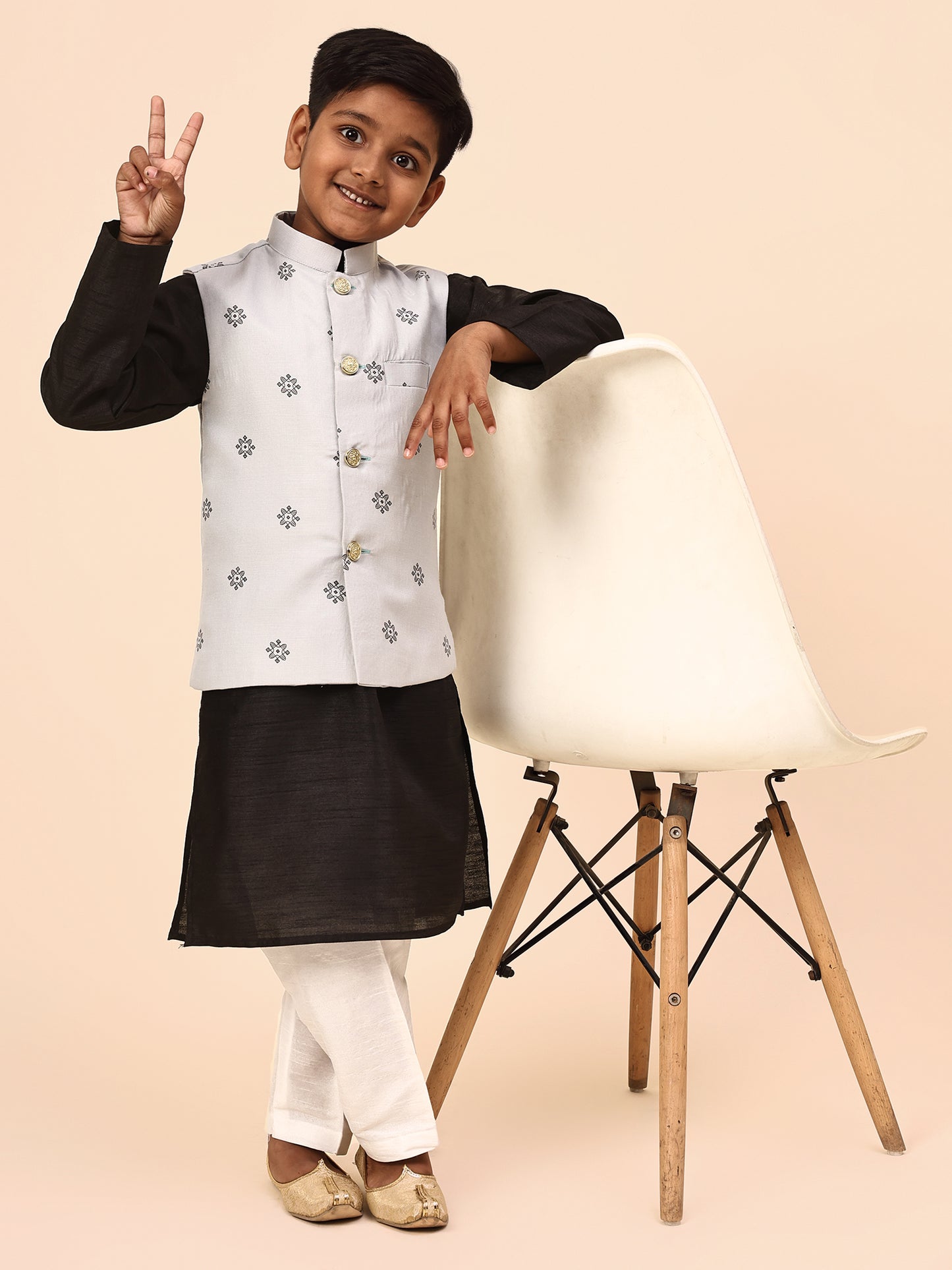 Karnam Junior - Boys Grey Printed Jacket Set