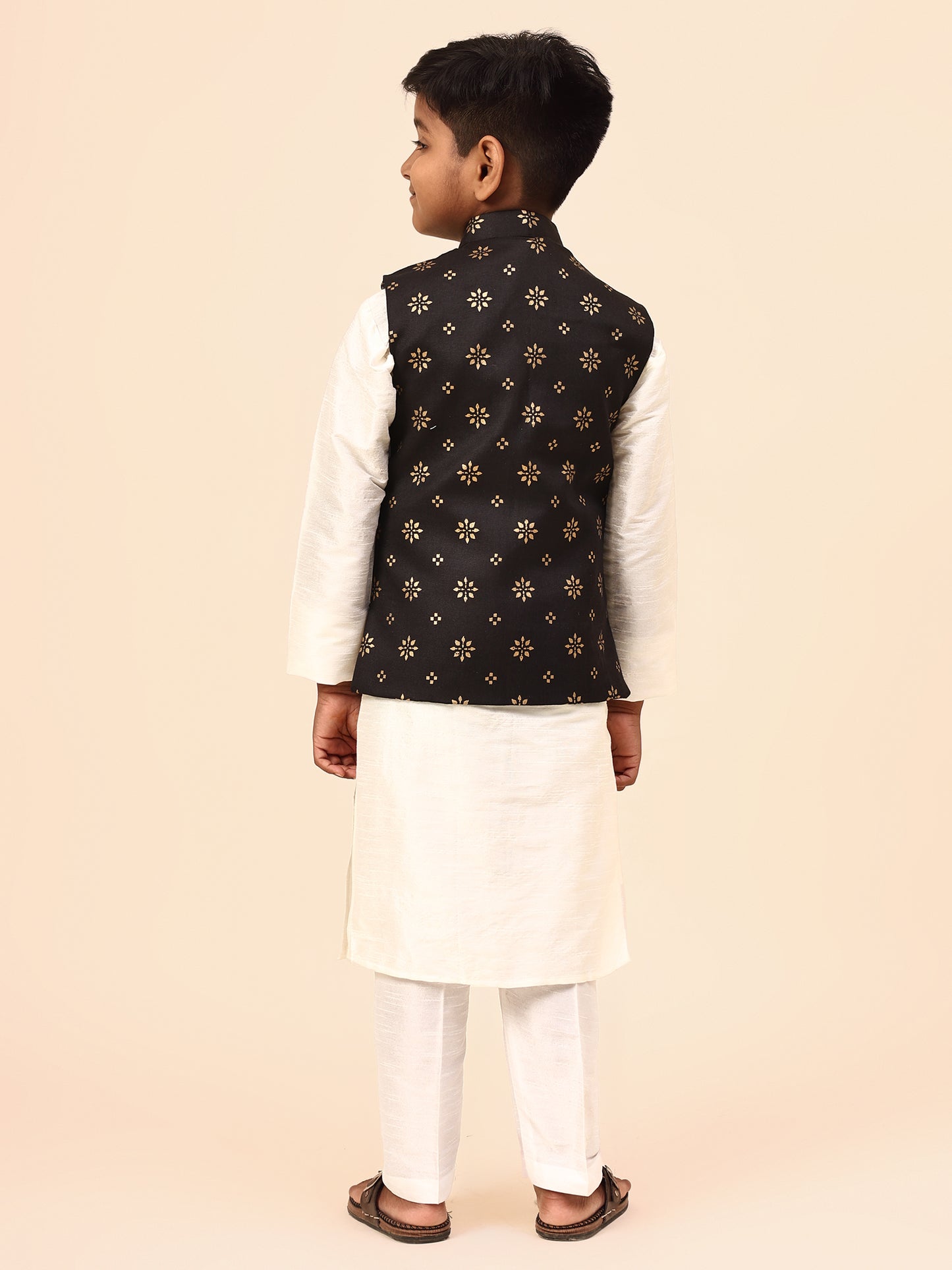 Karnam Junior - Boys Printed Black and Jacket Set