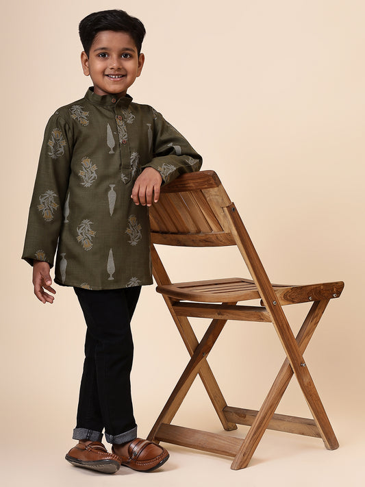 Karnam Junior - Boys Olive Green Foliage Cotton Short Kurta